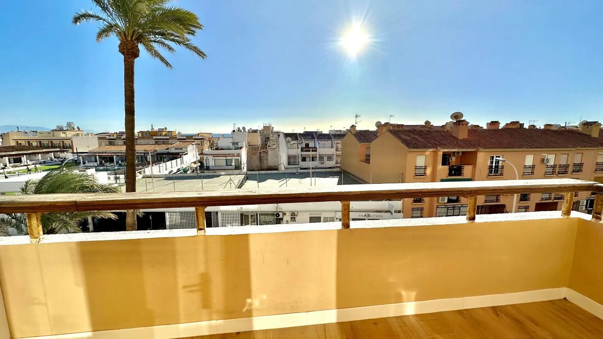 Gorgeous Apartment At The Sea In La Carihuela! Torremolinos Spain
