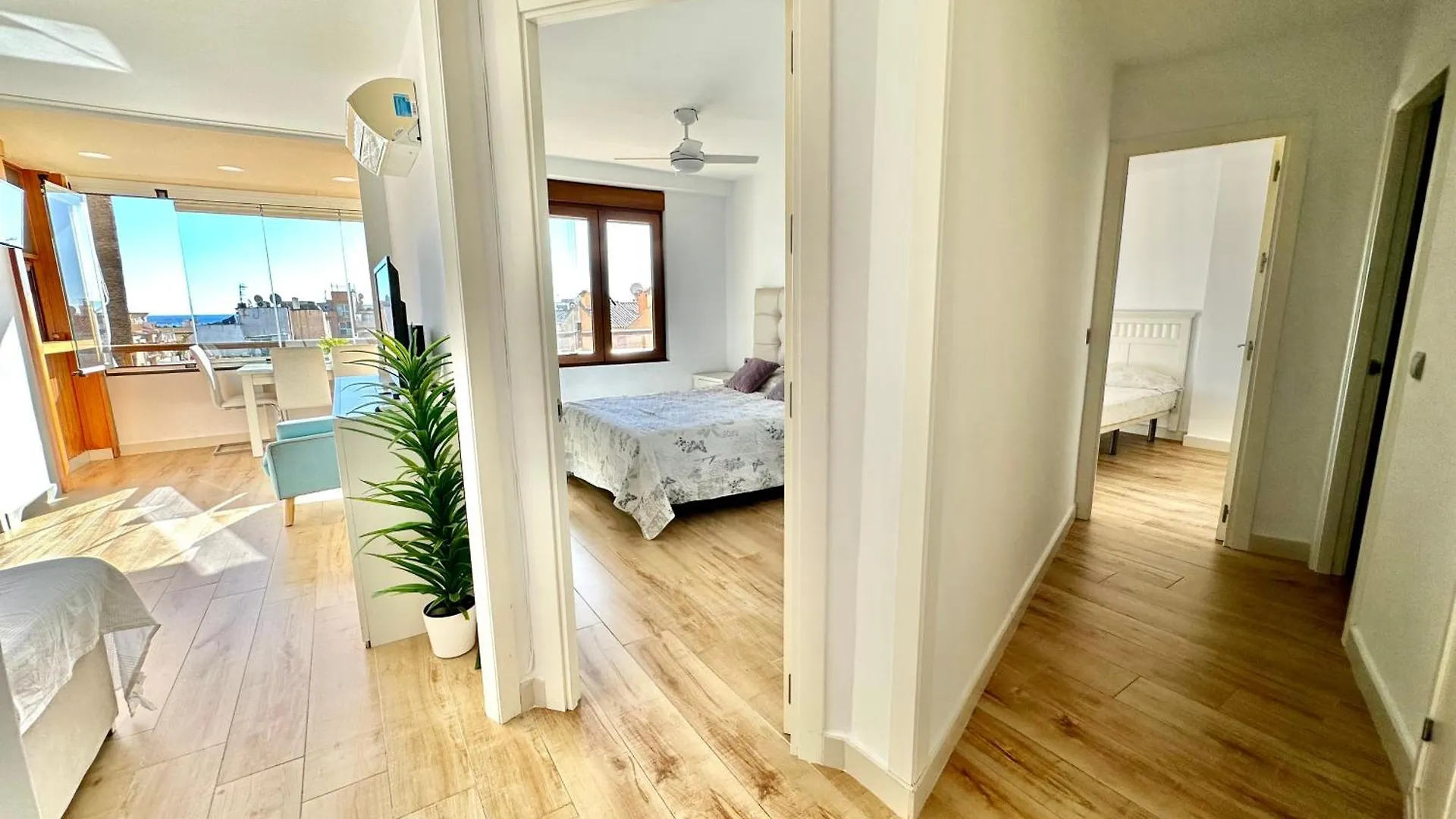 Gorgeous Apartment At The Sea In La Carihuela! Torremolinos