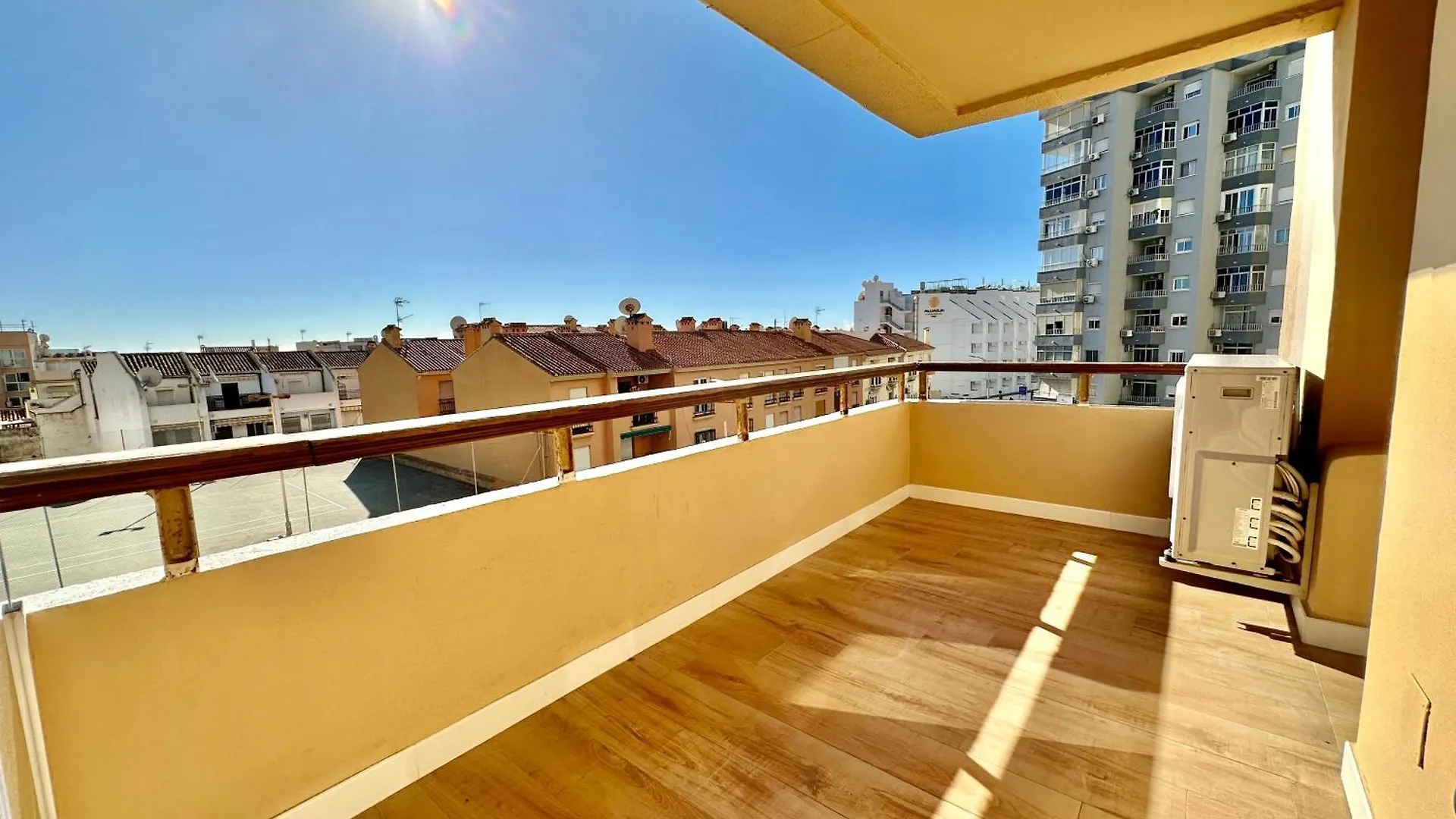 Gorgeous Apartment At The Sea In La Carihuela! Torremolinos Spain