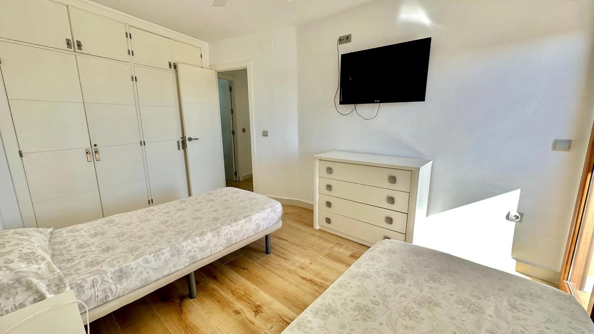 Gorgeous Apartment At The Sea In La Carihuela! Torremolinos